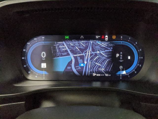 Used 2024 Volvo XC40 B5 Core image 11