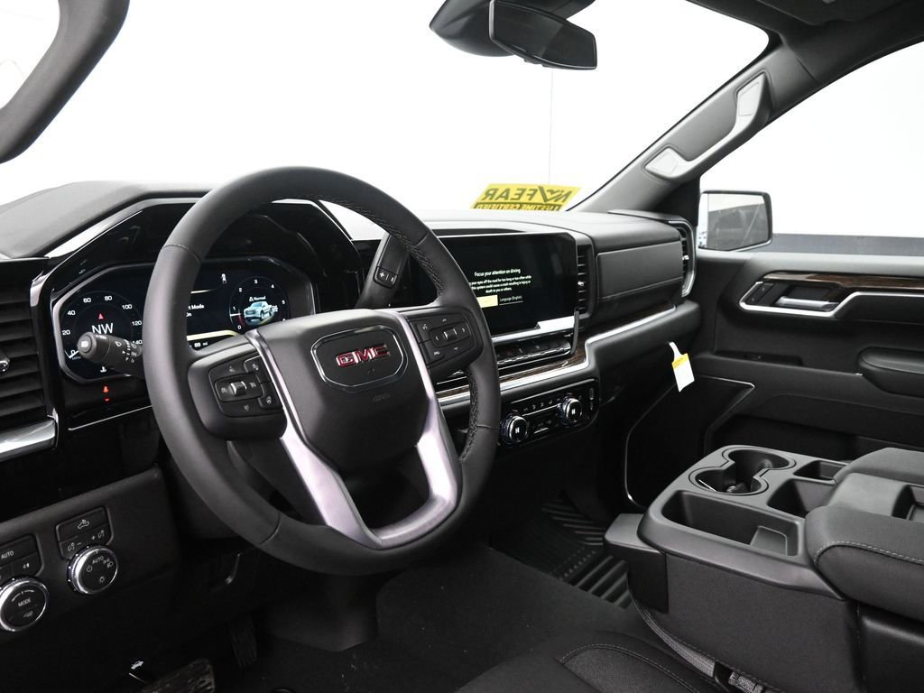 New 2026 GMC Sierra 1500 SLE w/ Preferred Package image 18