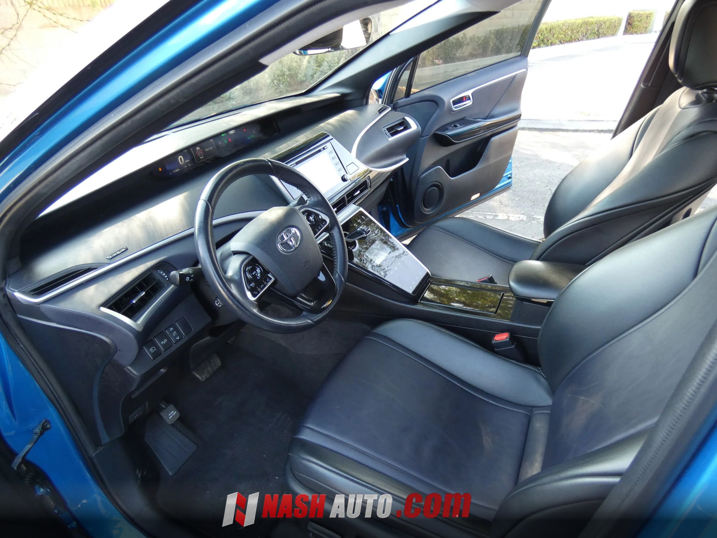 Used 2018 Toyota Mirai FWD image 47