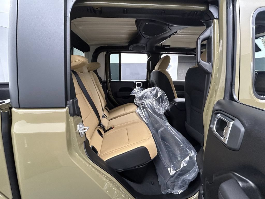 New 2026 Jeep Gladiator Willys AWD/4WD image 28