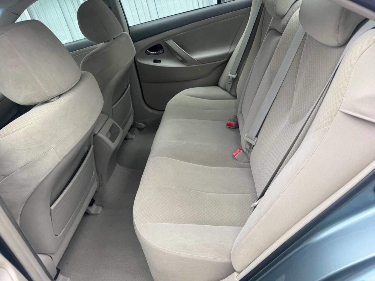 Used 2009 Toyota Camry SE FWD image 11