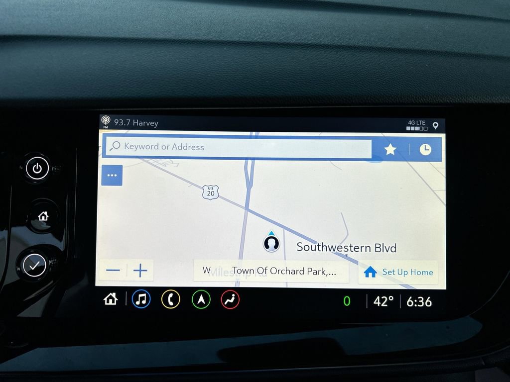 Used 2021 Buick Envision Avenir AWD/4WD image 14