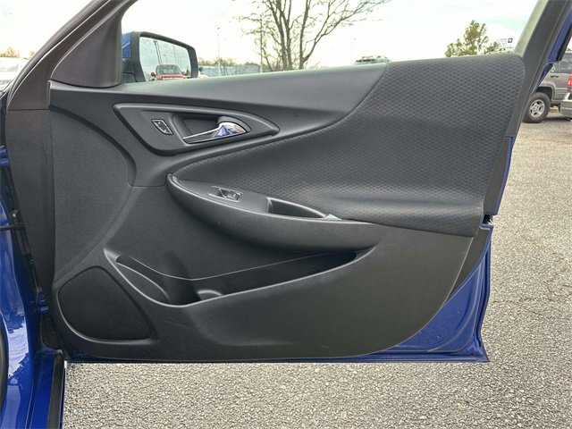 Used 2023 Chevrolet Malibu LT image 8