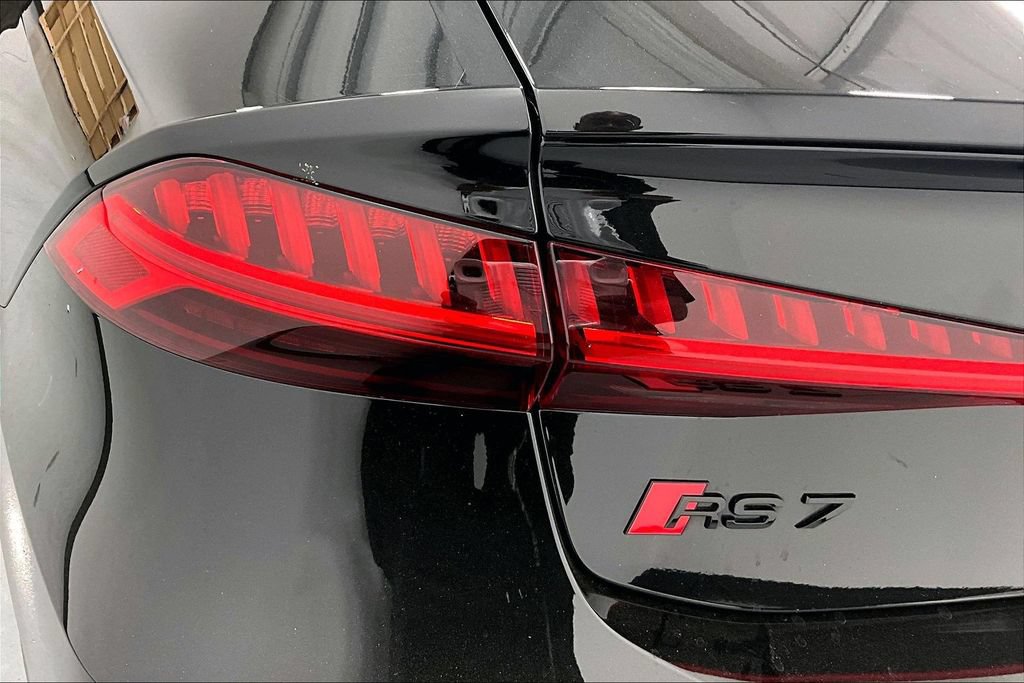 Used 2025 Audi RS 7 performance Sportback AWD/4WD image 31