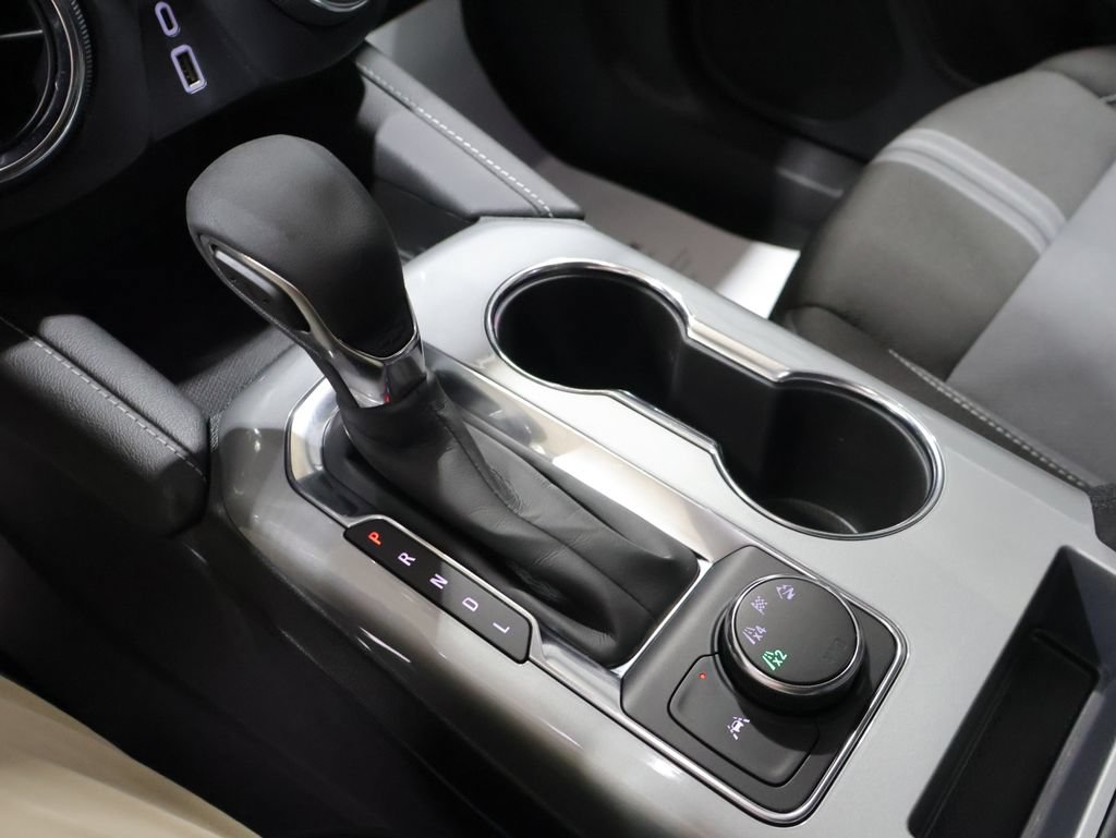 Used 2025 Chevrolet Blazer LT AWD/4WD image 28