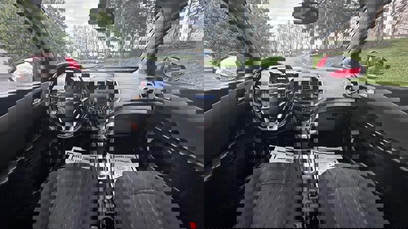 Used 2015 Chevrolet Sonic LT image 14