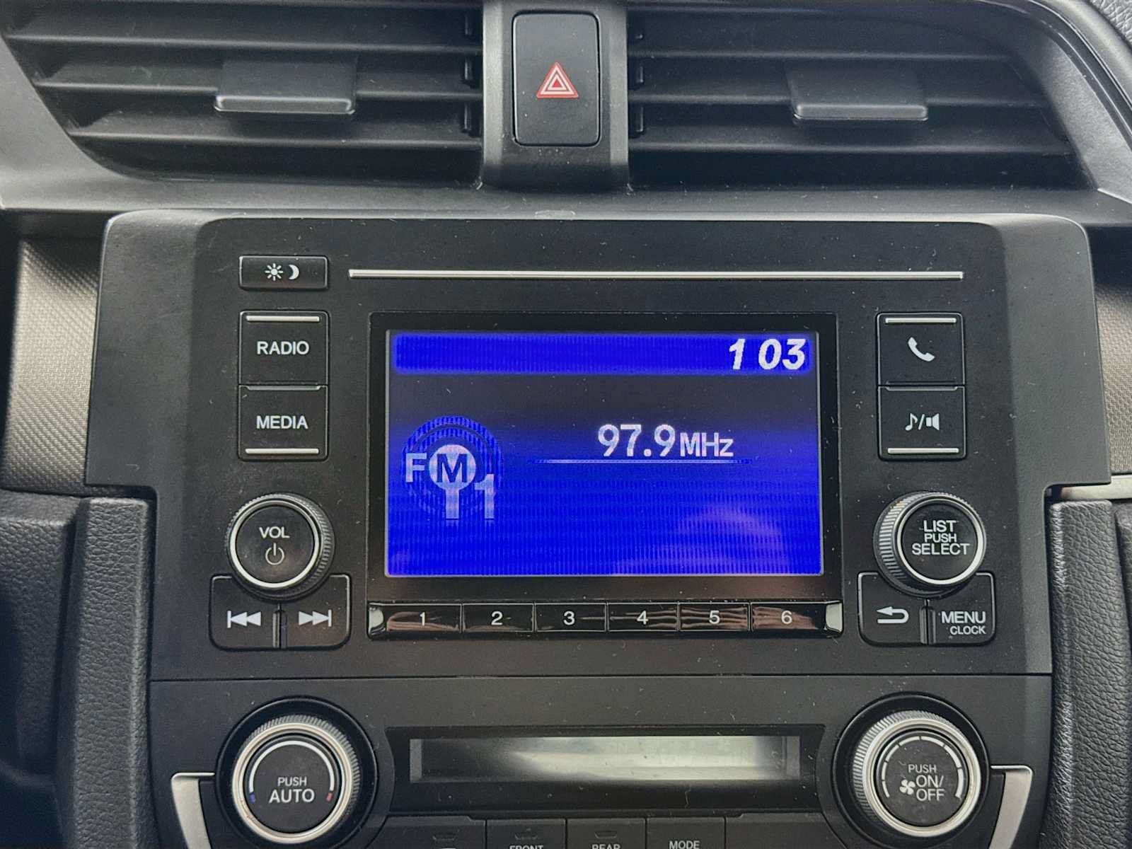 Used 2020 Honda Civic LX image 12