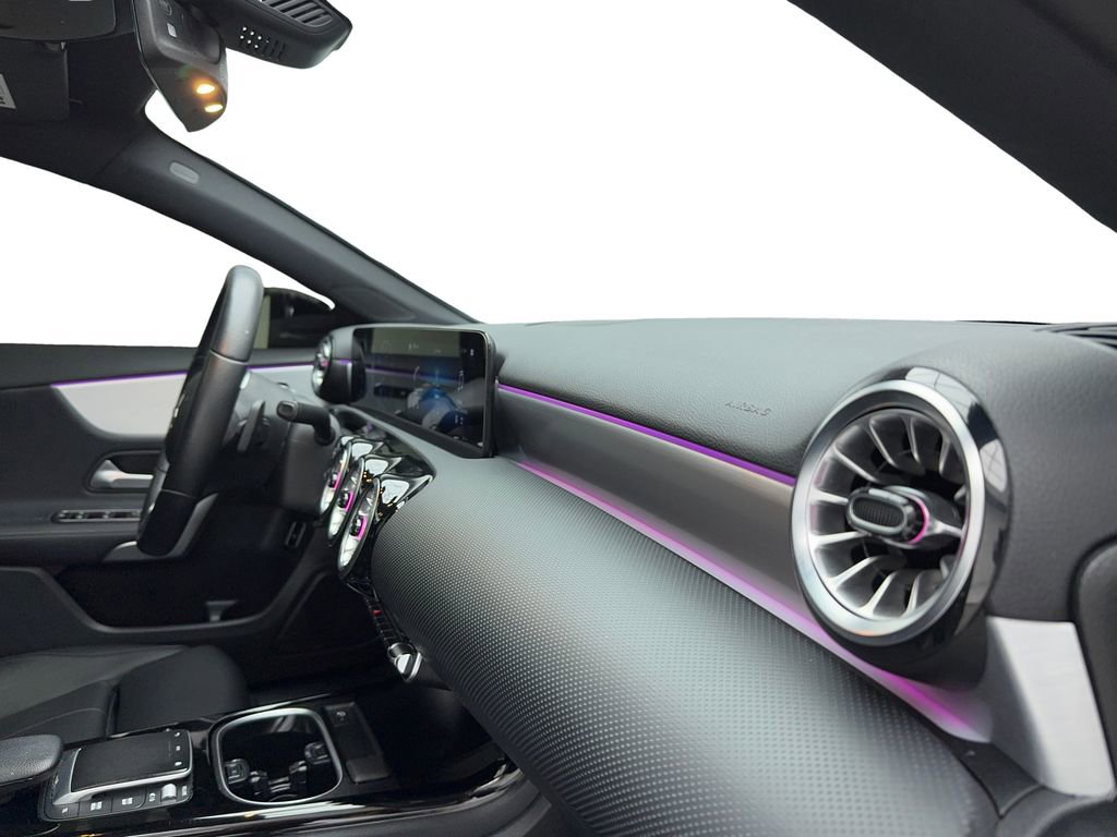 Used 2022 Mercedes-Benz A 220 4MATIC image 45