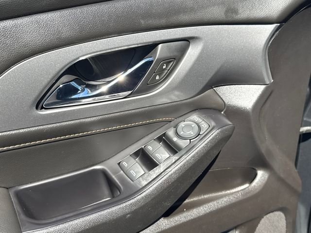 Used 2019 Chevrolet Traverse LT image 6