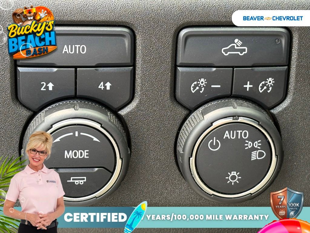 Used 2023 Chevrolet Silverado 1500 LT AWD/4WD image 31