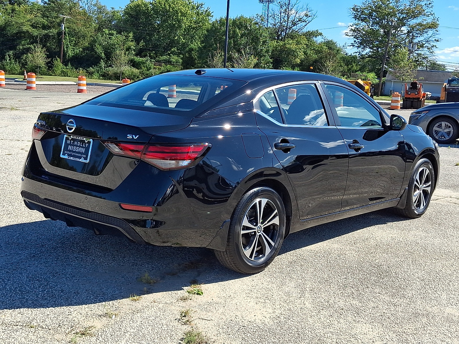Certified 2023 Nissan Sentra SV w/ All-Weather Package FWD image 7