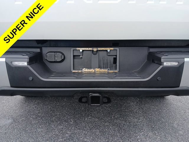 Used 2023 Toyota Tundra Limited AWD/4WD image 6