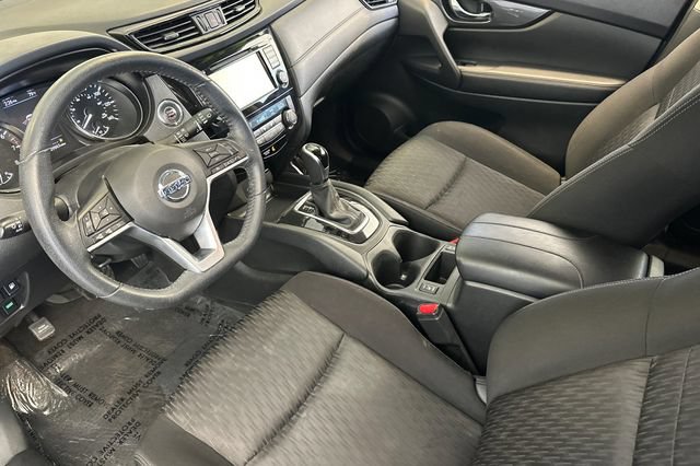 Used 2020 Nissan Rogue SV AWD/4WD image 11