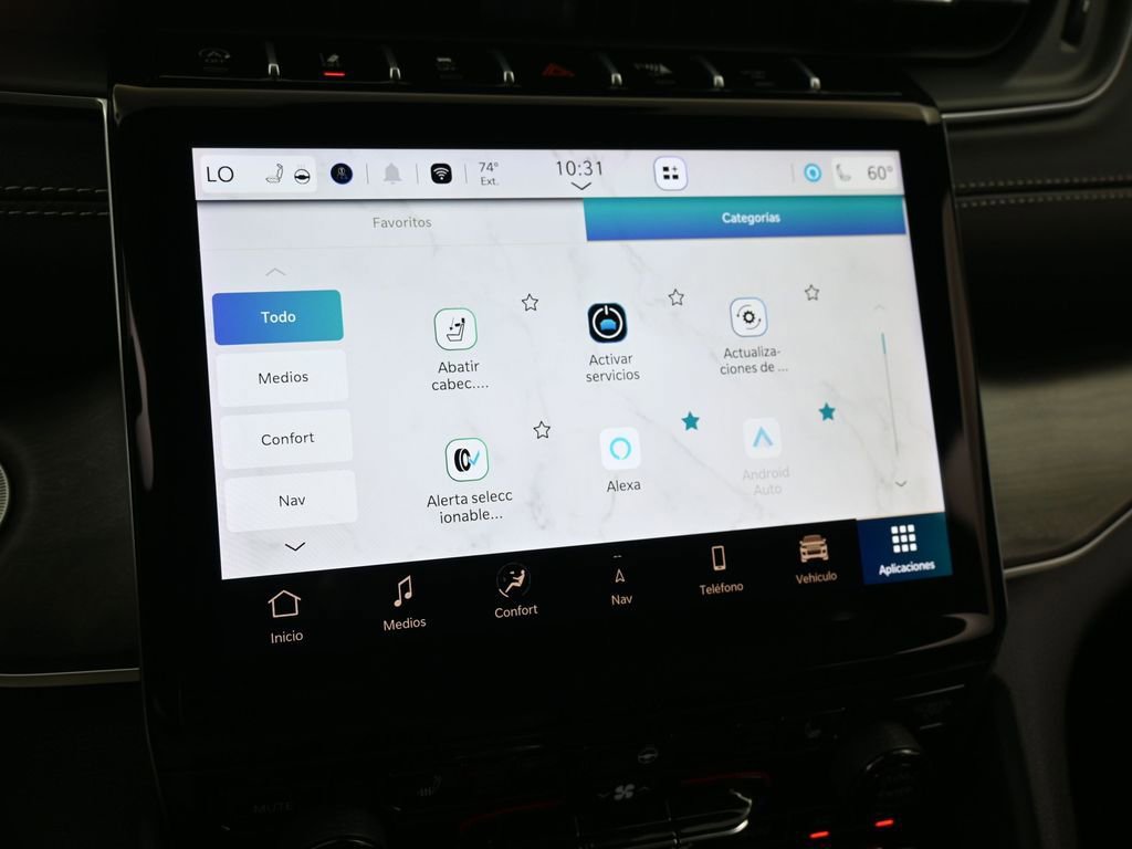 Used 2025 Jeep Grand Cherokee L Limited image 20