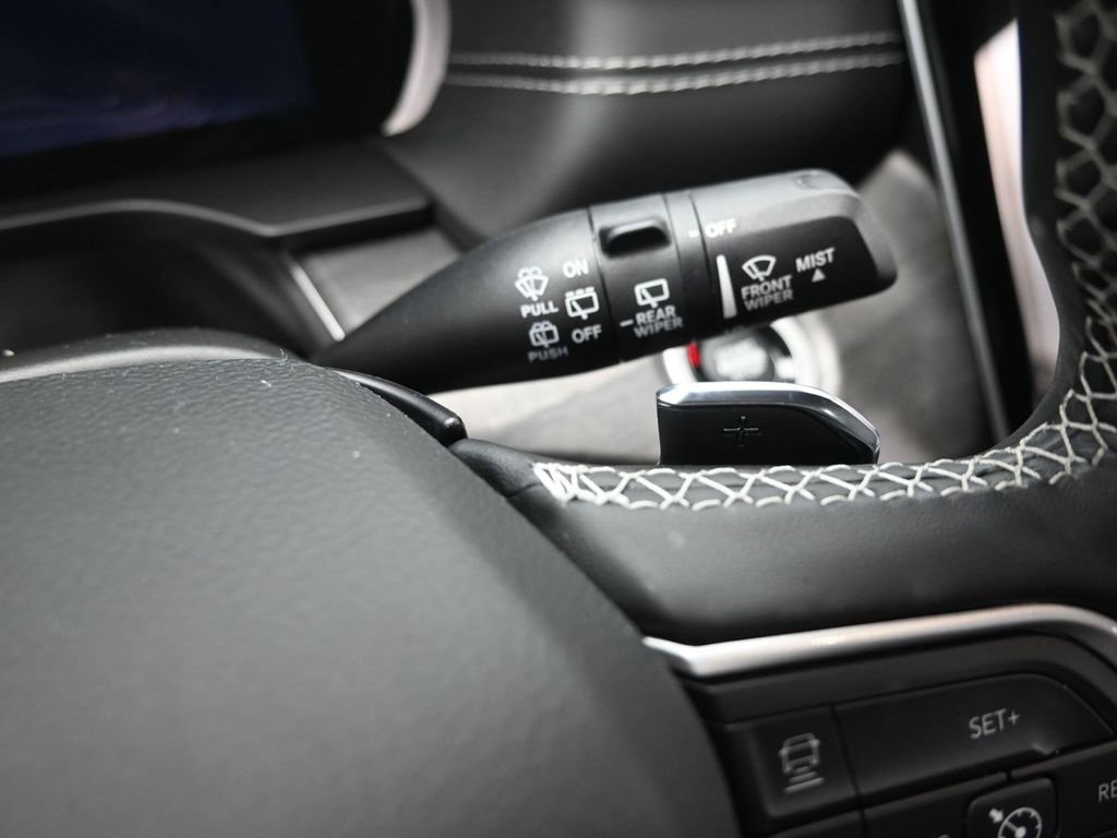 Used 2022 Jeep Grand Cherokee L Limited image 29