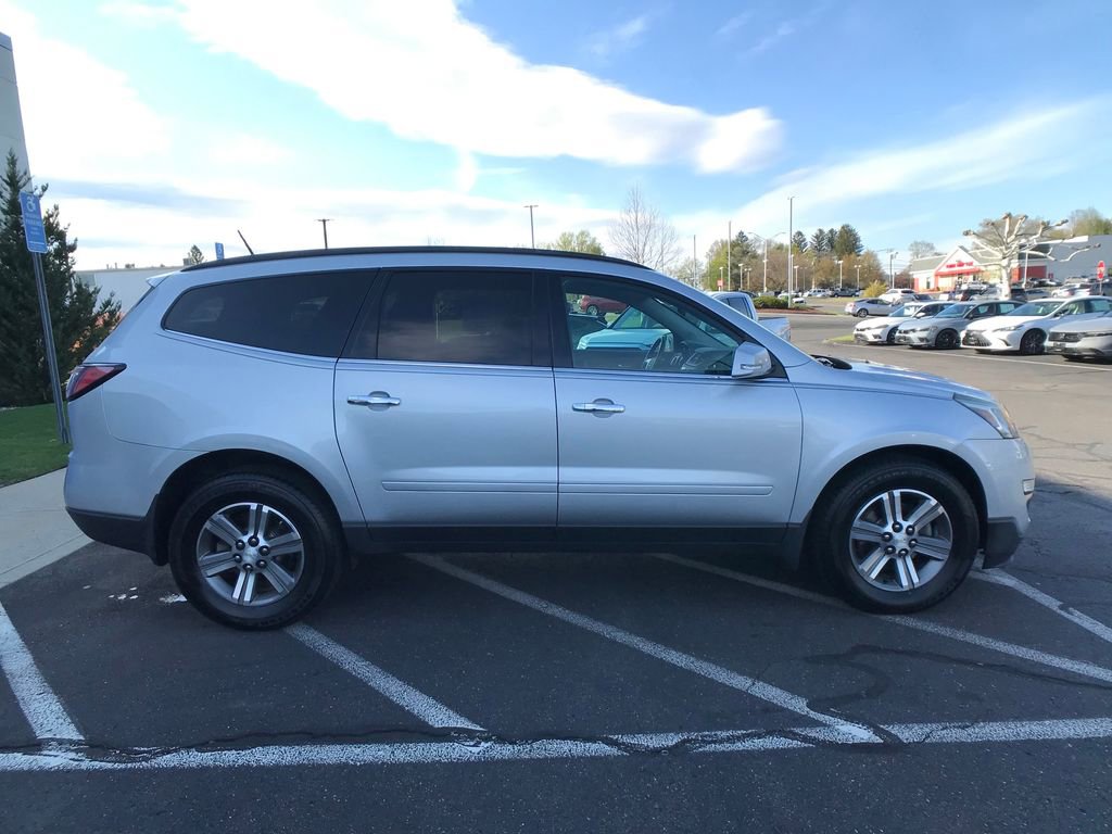 Used 2016 Chevrolet Traverse LT image 15