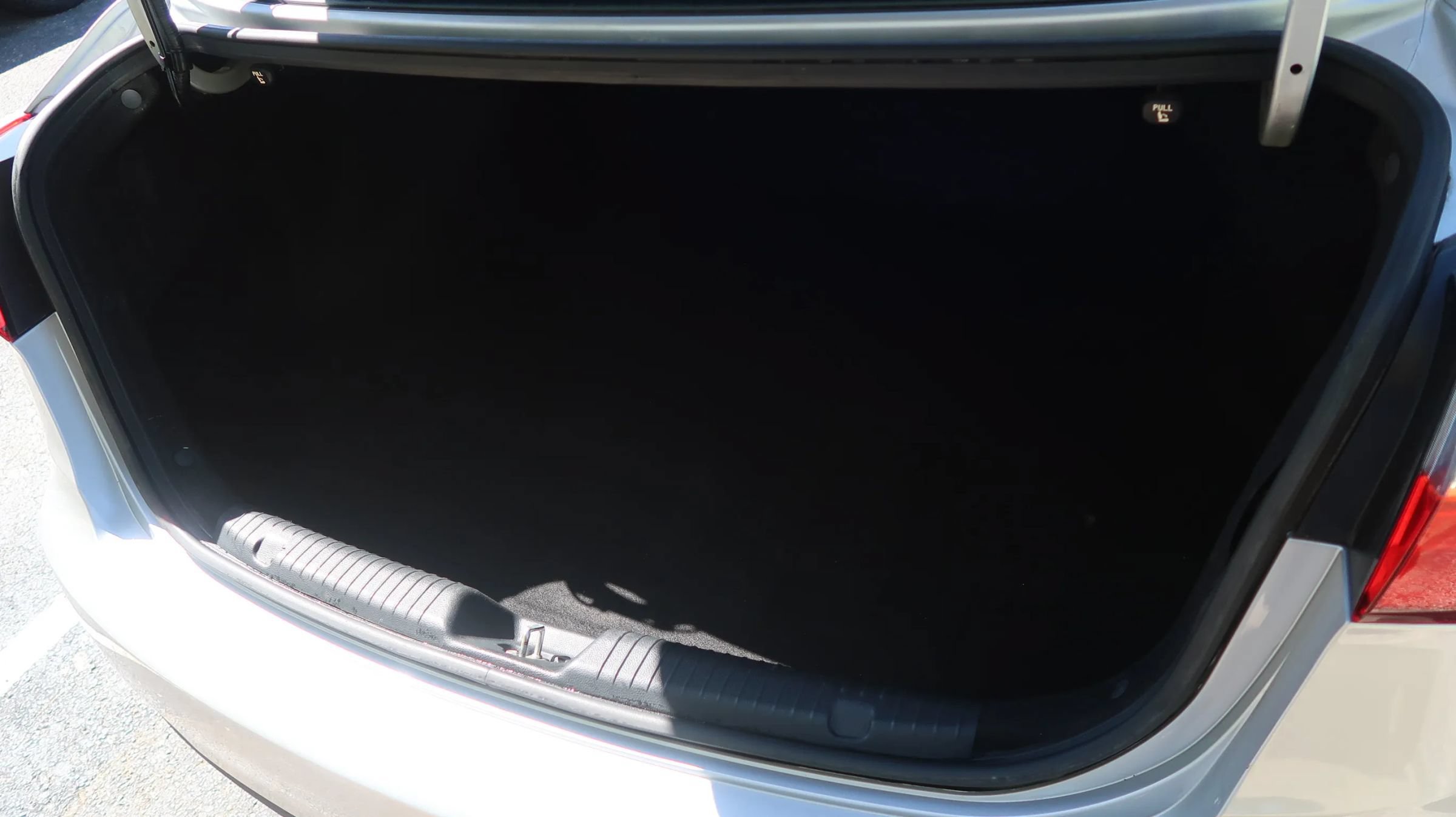 Used 2015 Kia Forte EX w/ UVO Package W/17" Alloys FWD image 15