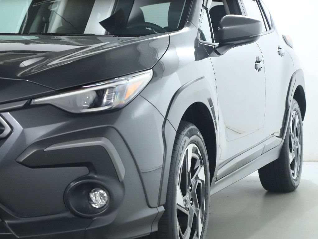 Used 2025 Subaru Crosstrek 2.5i Limited AWD/4WD image 4