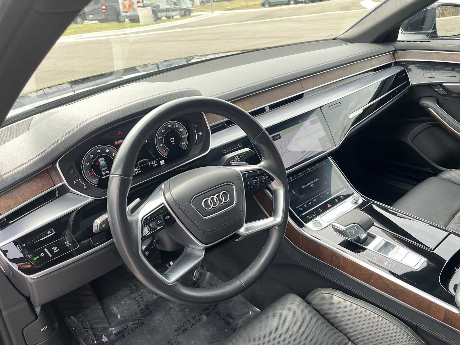 Used 2023 Audi A8 L 3.0T w/ Comfort Plus Package image 27