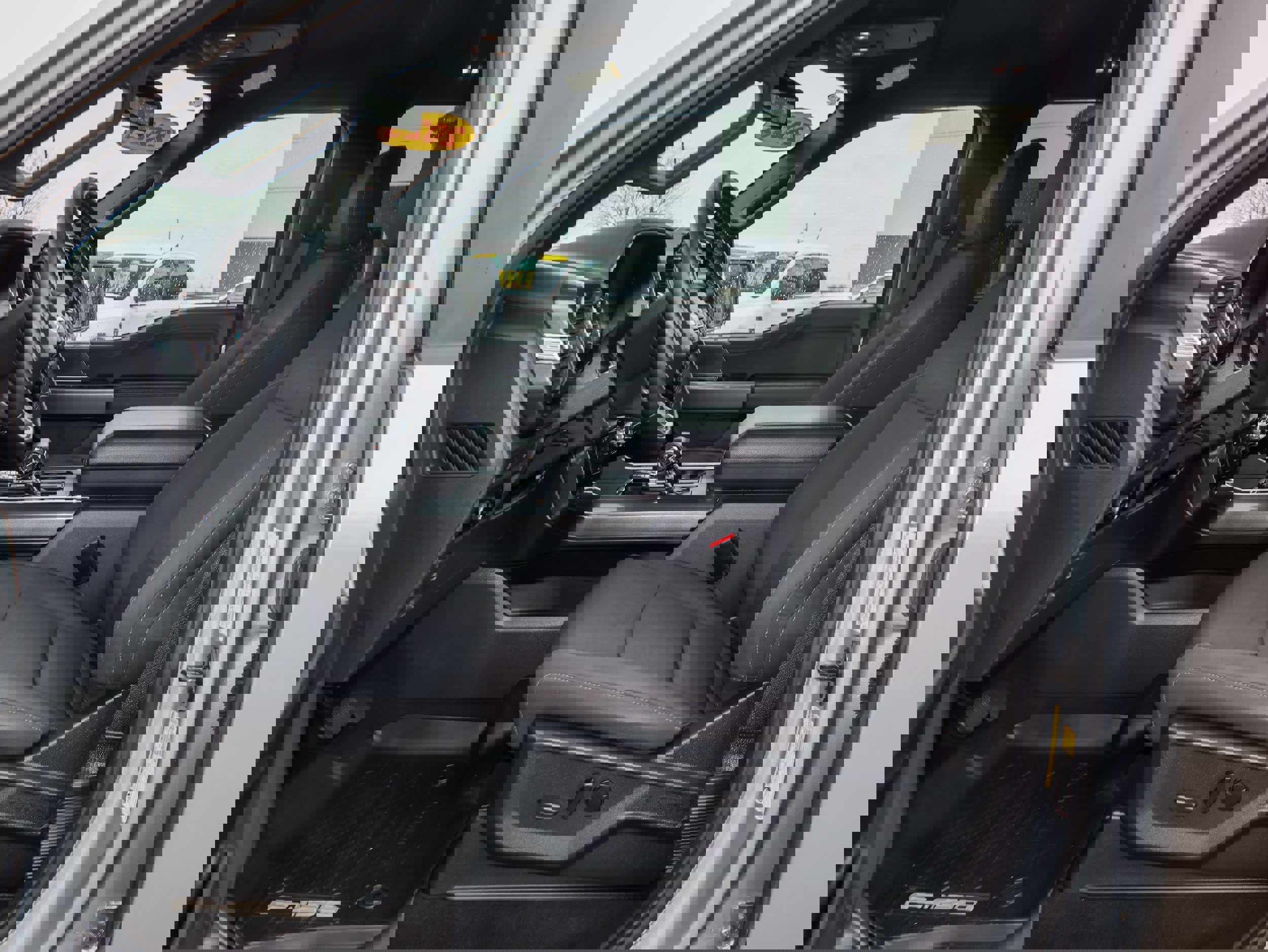 Used 2023 Ford F150 XLT w/ Equipment Group 302A High image 18