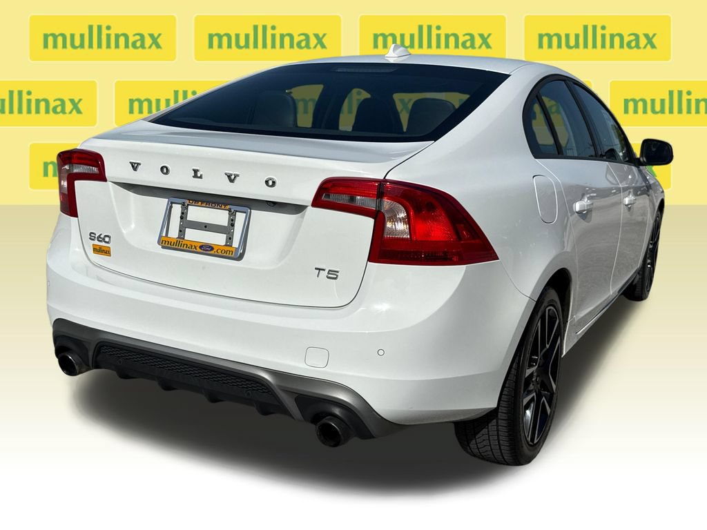 Used 2017 Volvo S60 T5 Dynamic w/ Vision Package AWD/4WD image 4