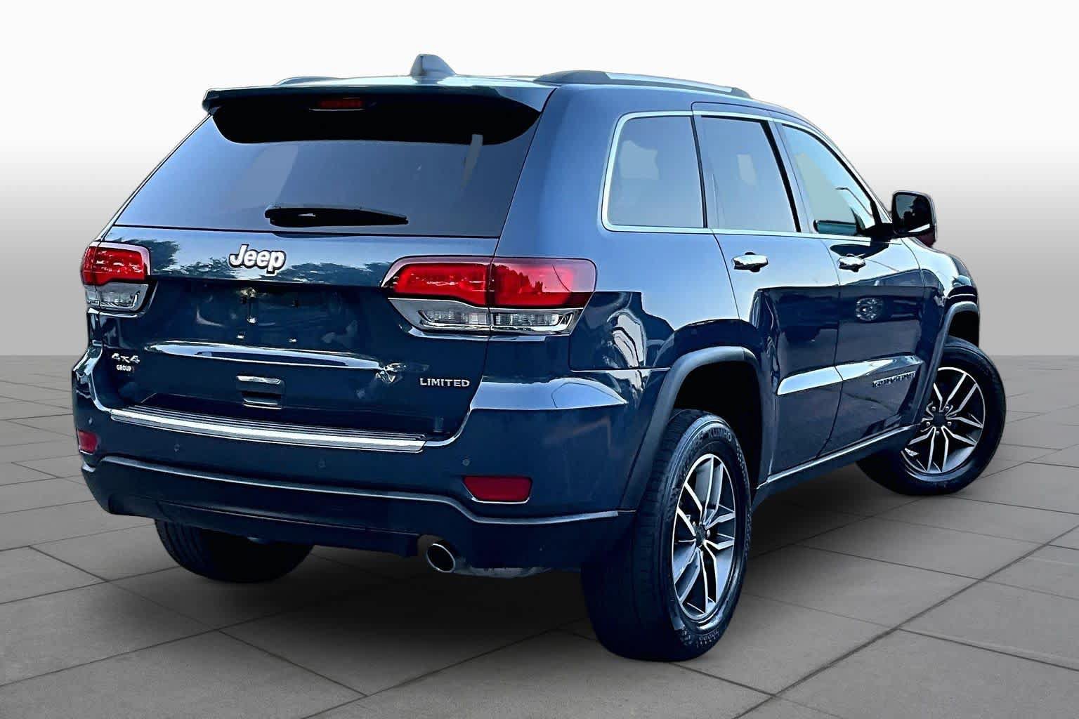 Used 2021 Jeep Grand Cherokee Limited AWD/4WD image 13