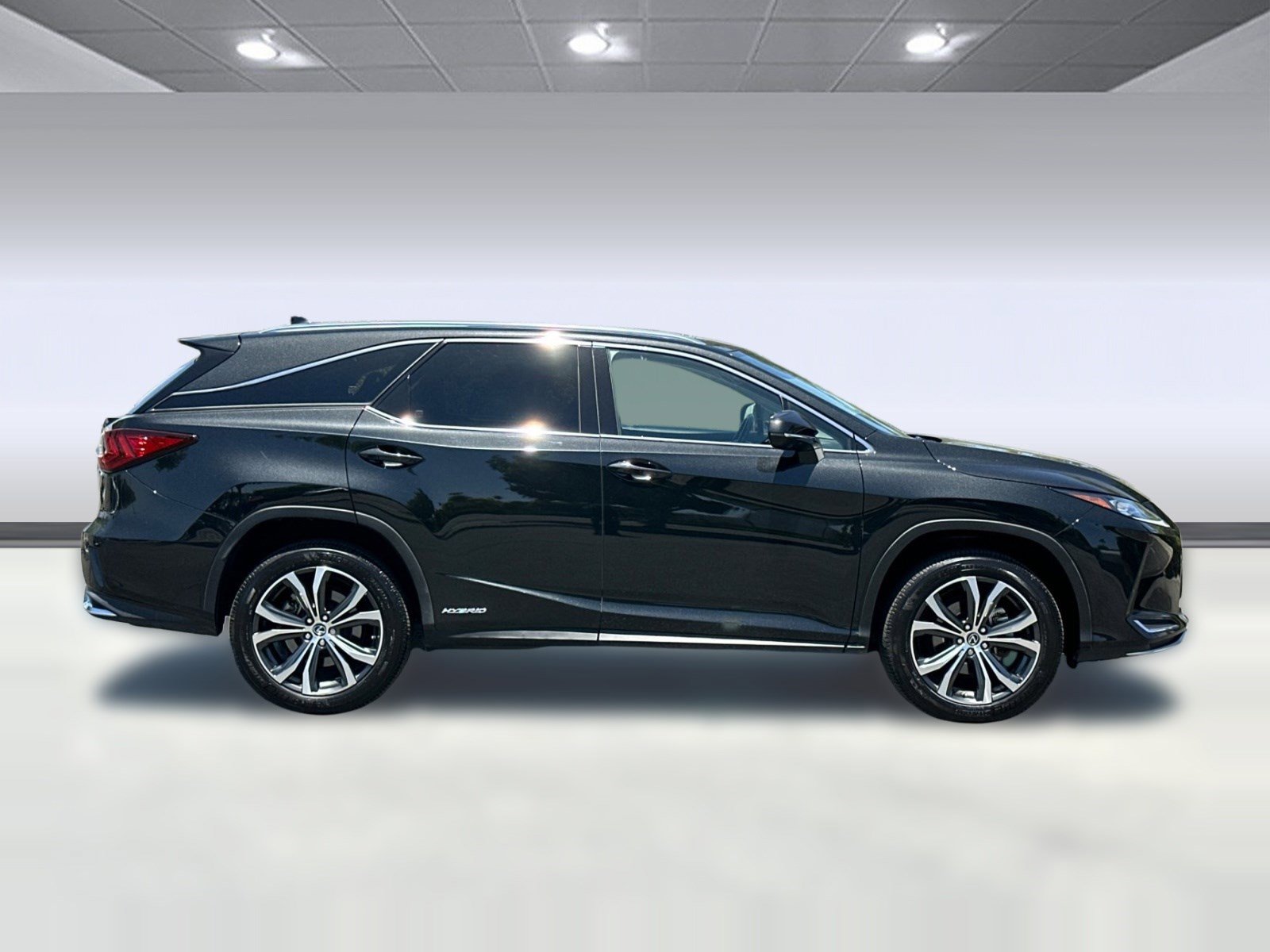 Certified 2022 Lexus RX 450hL AWD w/ Premium Package image 8
