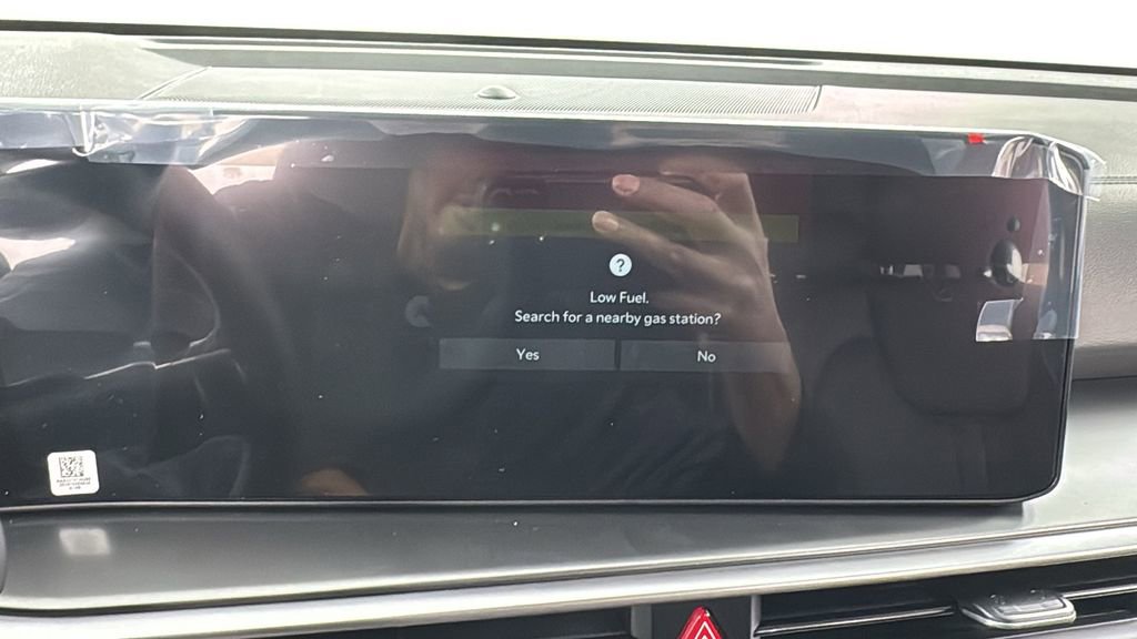 New 2025 Kia Sorento S image 25