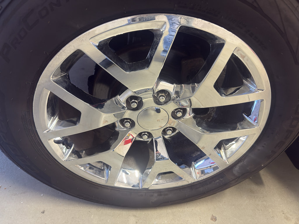 Used 2015 Chevrolet Silverado 1500 LTZ AWD/4WD image 29