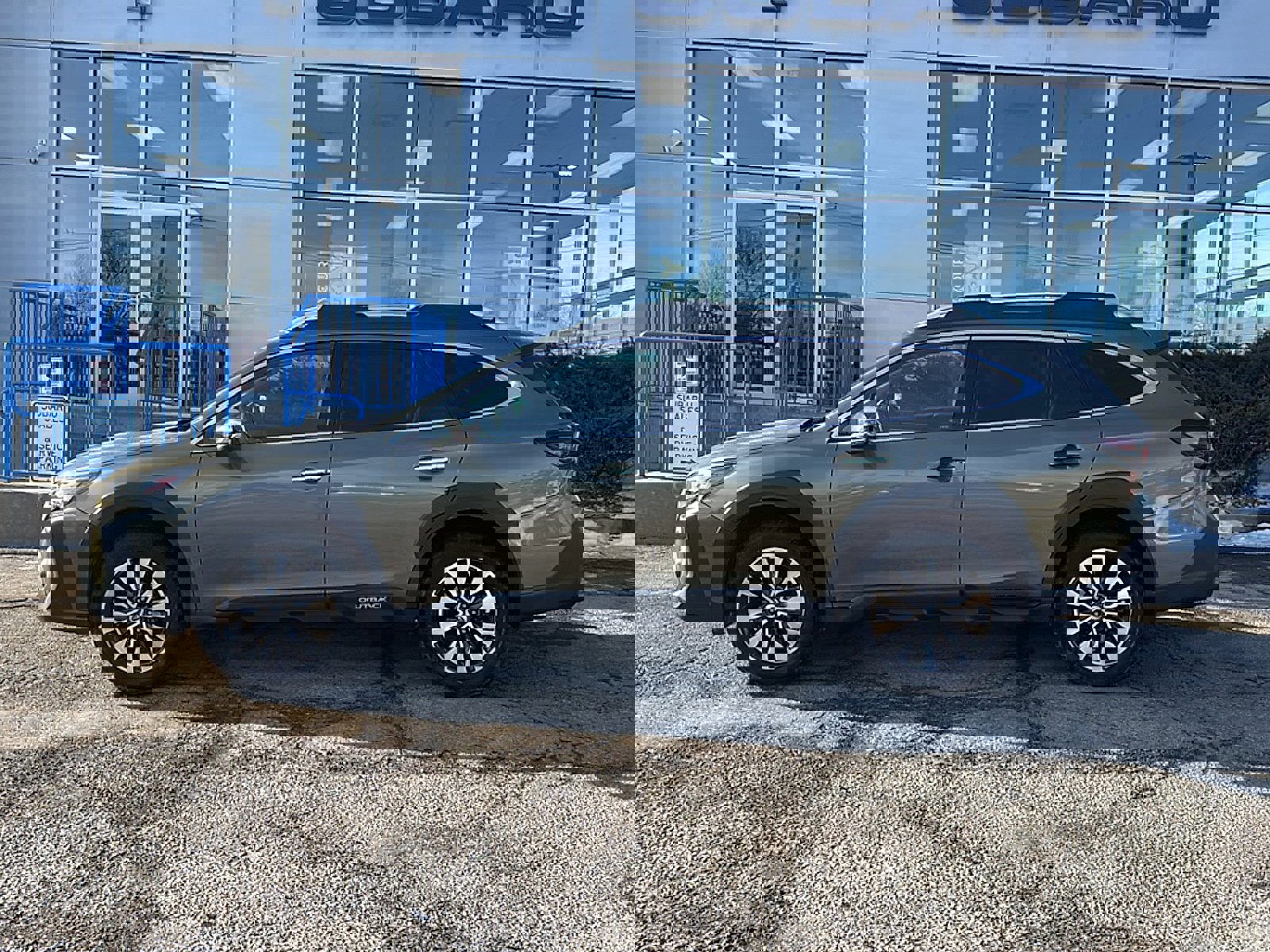 Used 2023 Subaru Outback Touring image 8