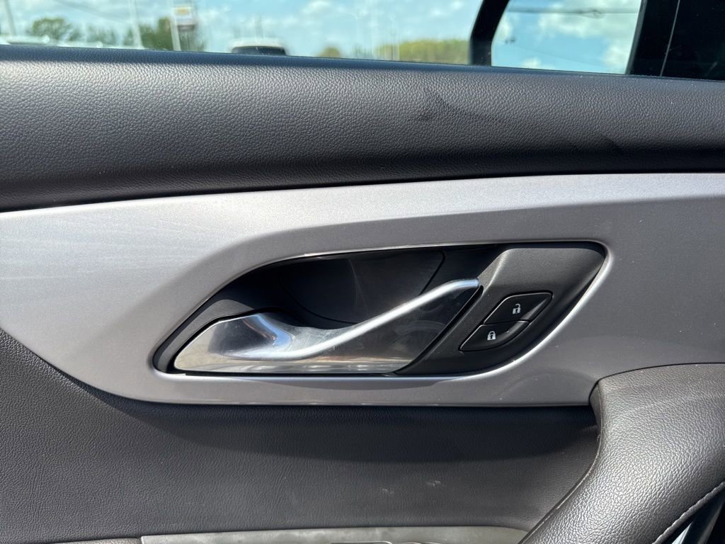 Used 2022 Chevrolet Blazer LT image 11