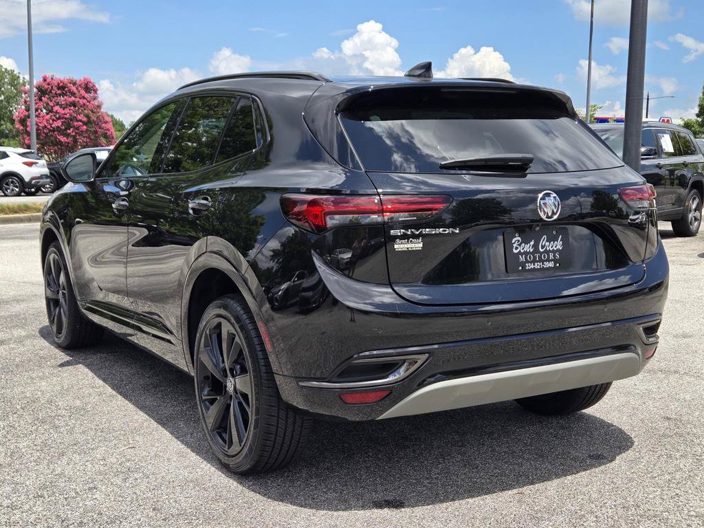 Used 2022 Buick Envision Preferred w/ Sport Touring Package FWD image 11