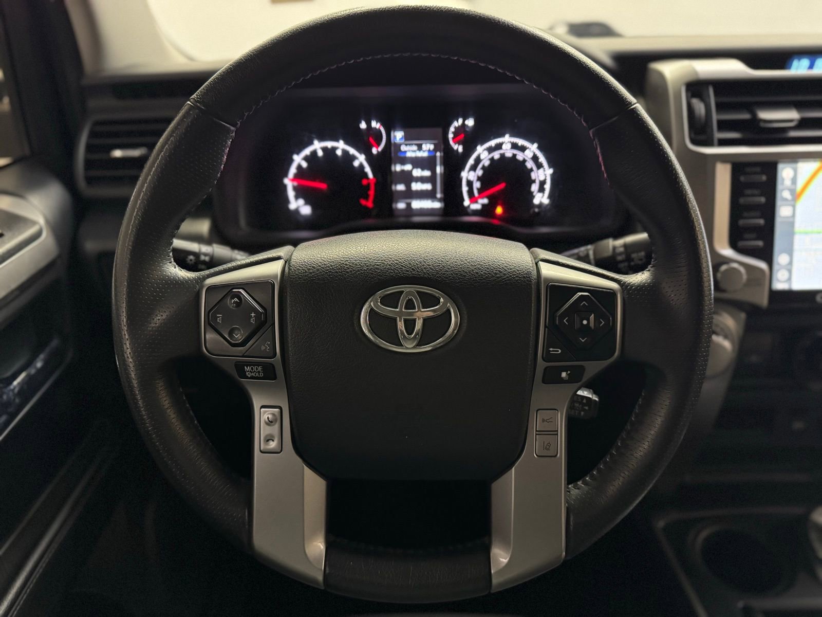 Used 2020 Toyota 4Runner SR5 Premium w/ Moonroof Package image 21