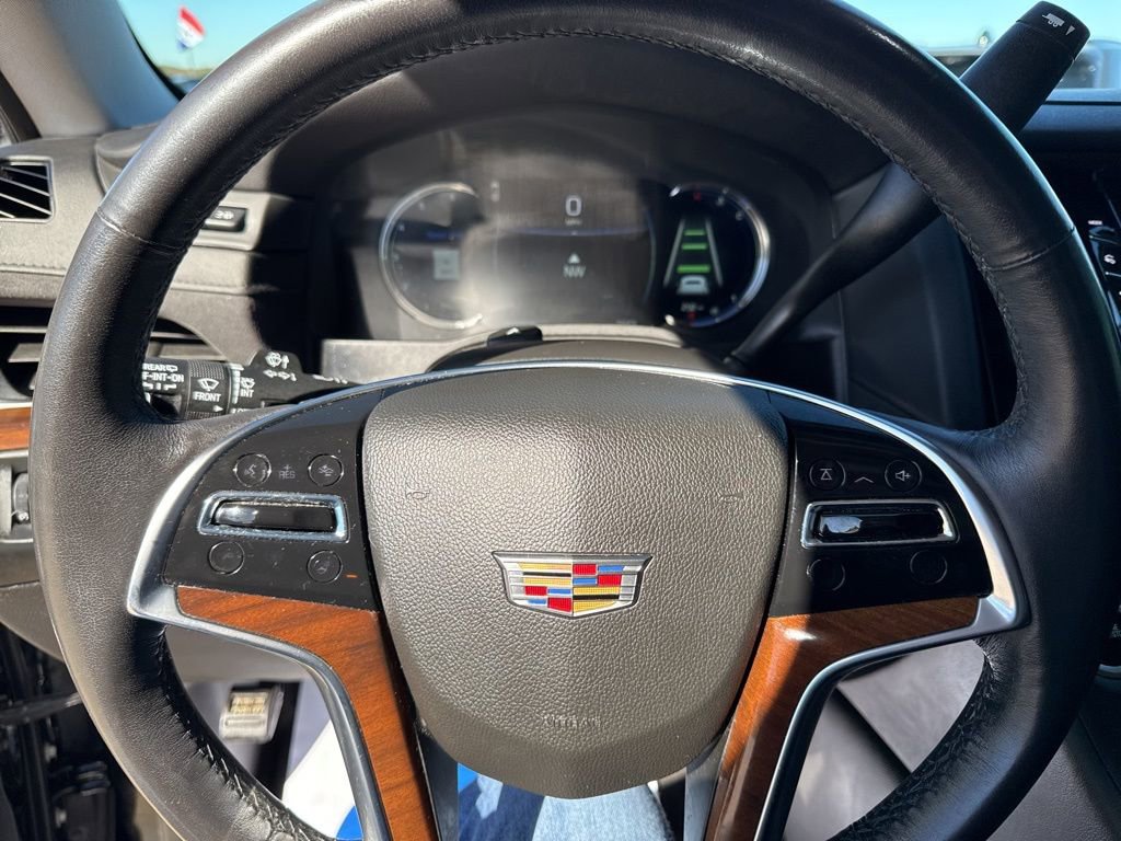 Used 2020 Cadillac Escalade Luxury image 8