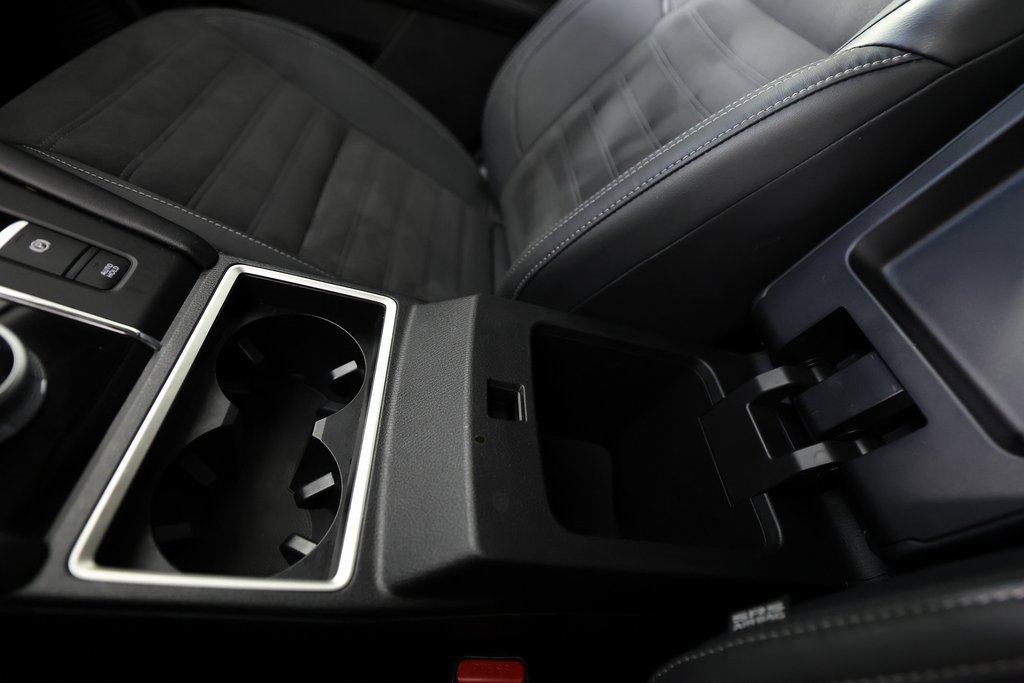 Used 2023 Mitsubishi Outlander SE image 38