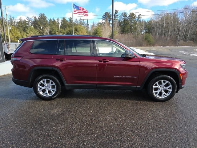 Used 2022 Jeep Grand Cherokee L Limited w/ Luxury Tech Group II image 35