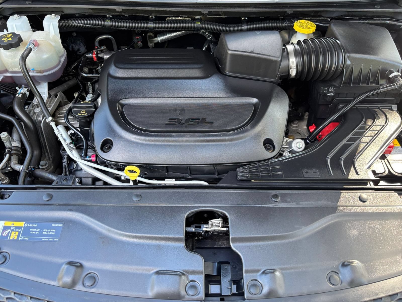 Used 2024 Chrysler Voyager LX FWD image 34