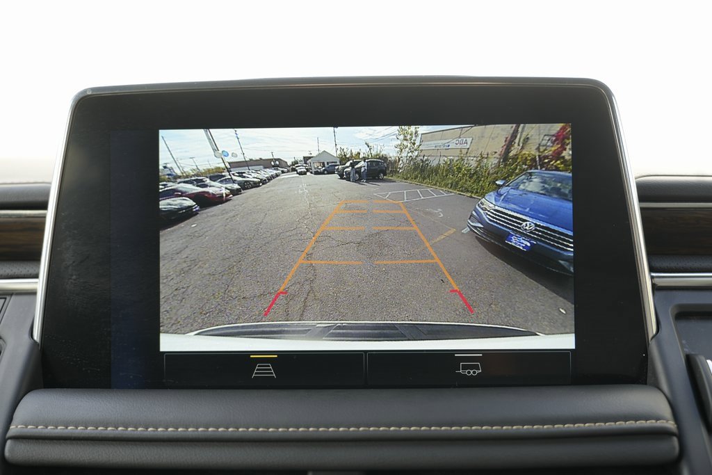 Used 2023 Chevrolet Suburban Premier image 58