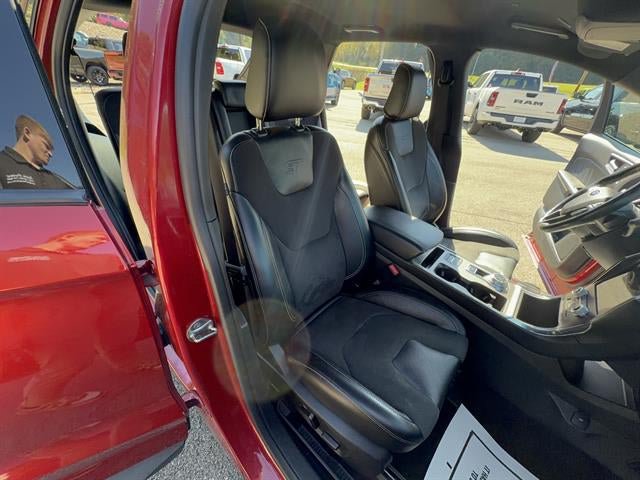 Used 2021 Ford Edge ST AWD/4WD image 32