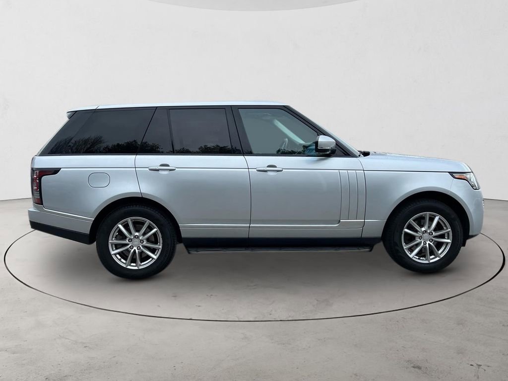 Used 2015 Land Rover Range Rover image 6