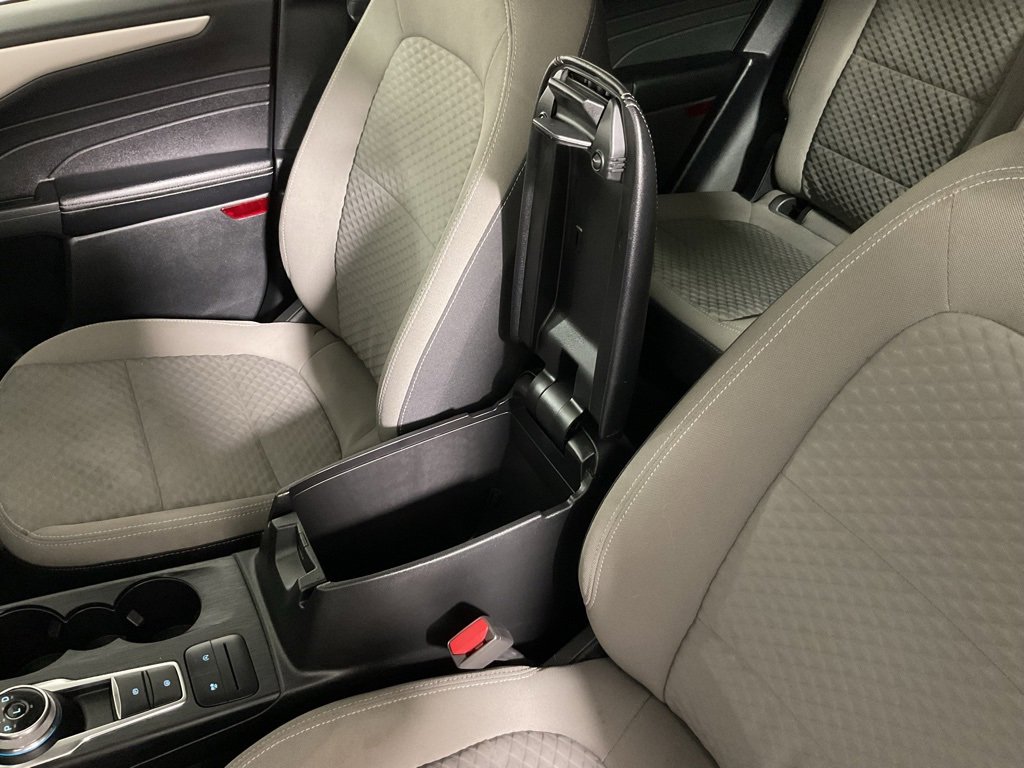 Used 2022 Ford Escape SE image 28