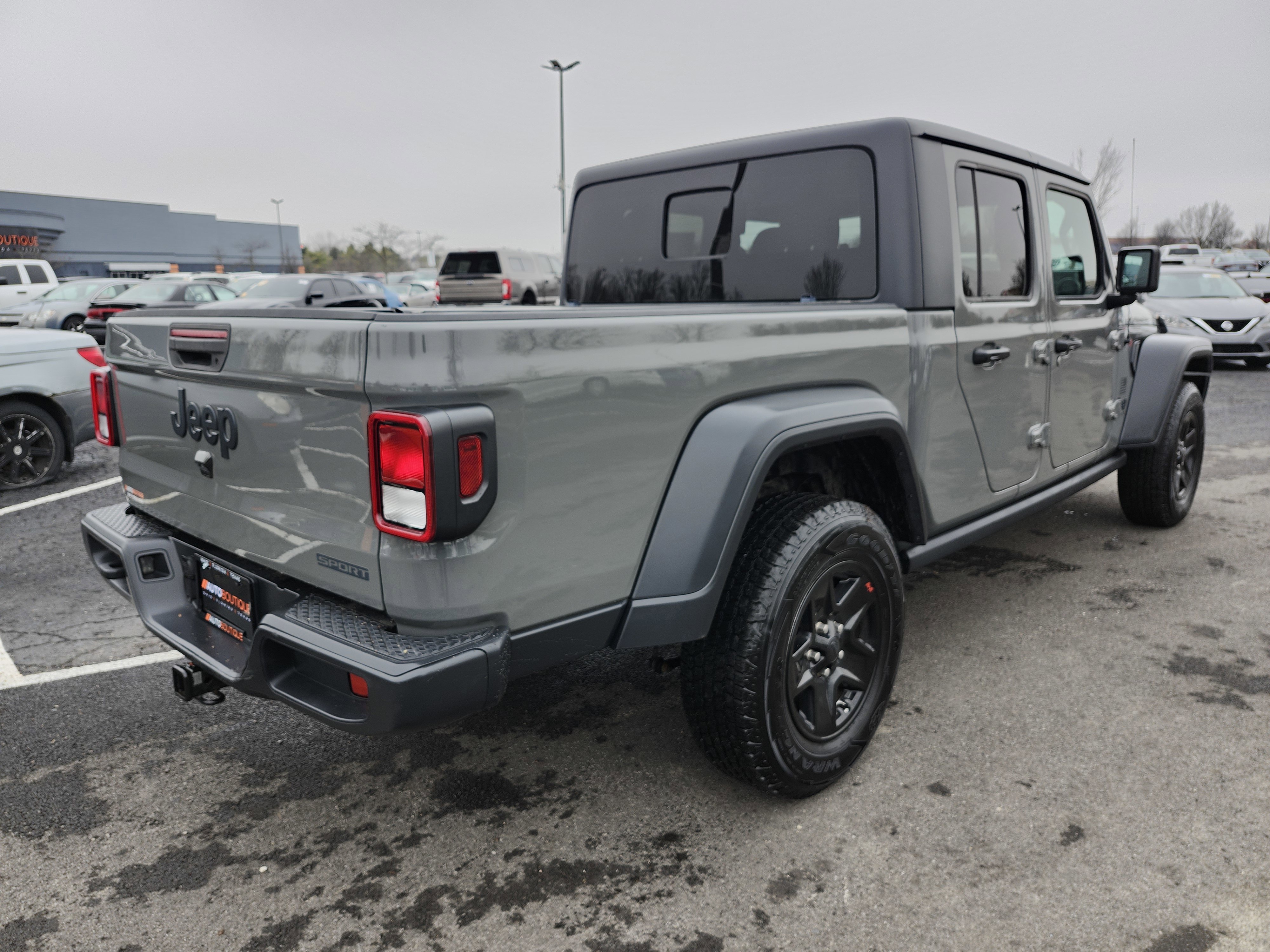 Used 2020 Jeep Gladiator Sport w/ Quick Order Package 24S image 16