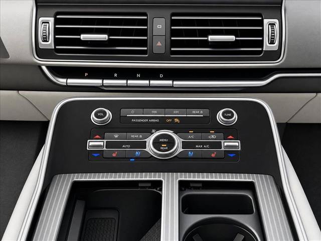 Used 2022 Lincoln Navigator Black Label AWD/4WD image 18