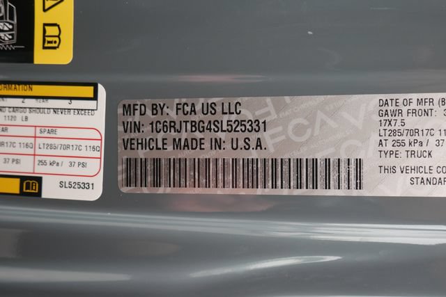 Used 2025 Jeep Gladiator Rubicon w/ Safety Group AWD/4WD image 26