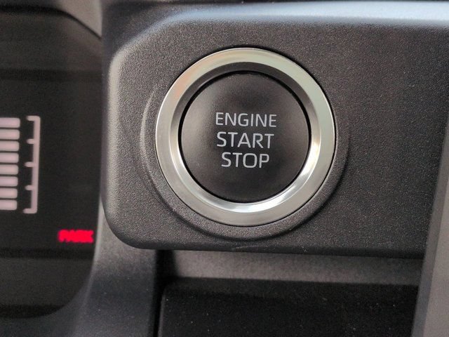 Used 2025 Toyota 4Runner SR5 RWD image 25