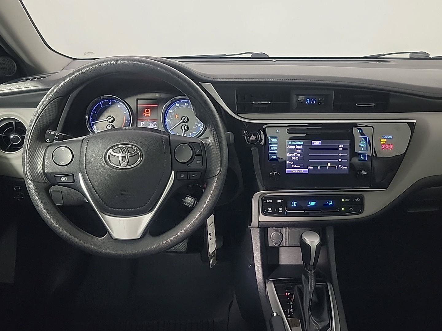 Used 2019 Toyota Corolla LE FWD image 19