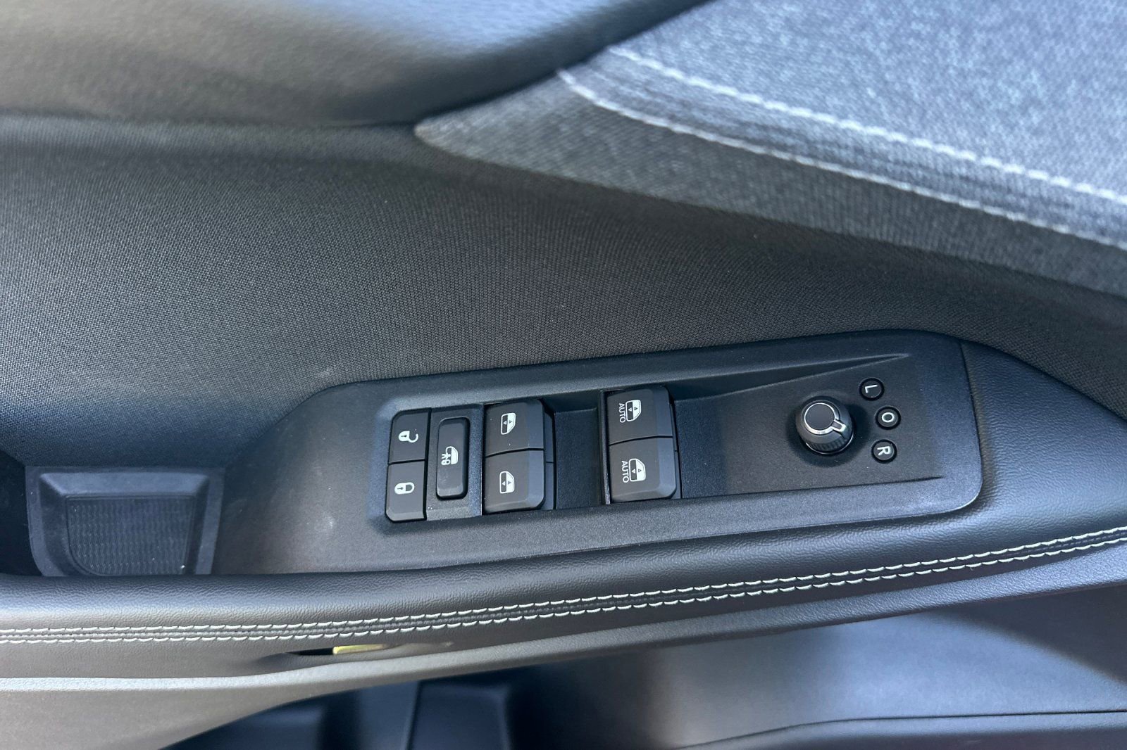 New 2026 Jeep Cherokee Laredo AWD/4WD image 8