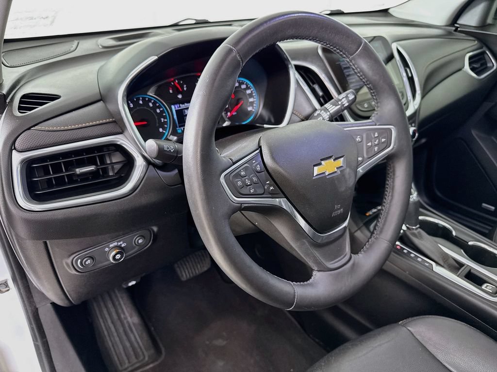 Used 2018 Chevrolet Equinox Premier FWD image 9