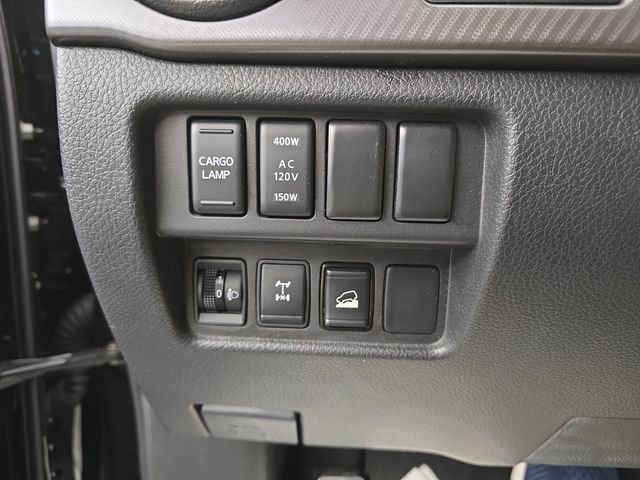 Used 2024 Nissan Titan PRO-4X w/ Pro-4x Convenience Package image 41