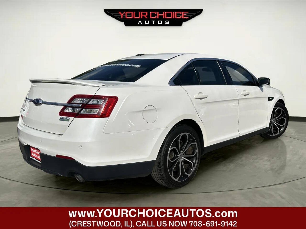 Used 2013 Ford Taurus SHO AWD/4WD image 5